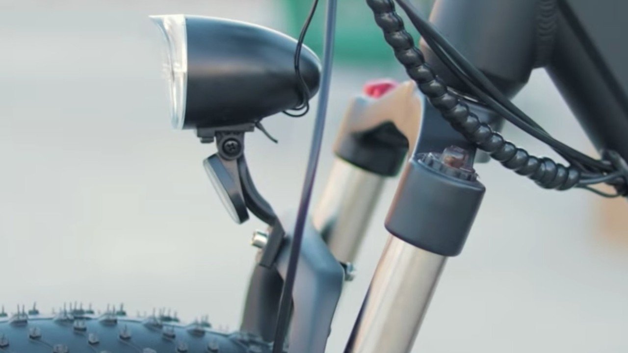 electrified-reviews-addmotor-m450-fat-tire-step-thru-electric-bike-review-headlight