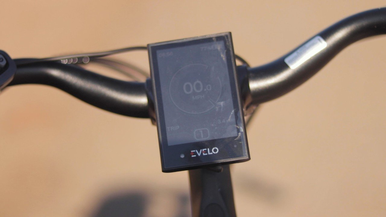 evelo-aries-electric-bike-review-2019-bafang-king-meter-display