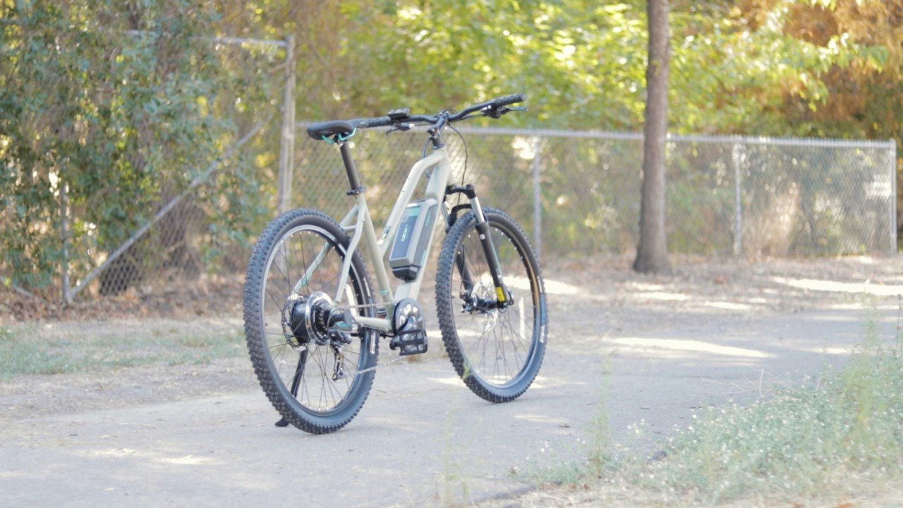 electrified-reviews-izip-trlz-electric-bike-review-profile-2