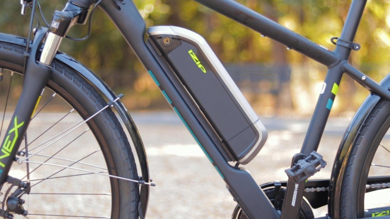electrified-reviews-izip-e3-brio-electric-bike-review-battery