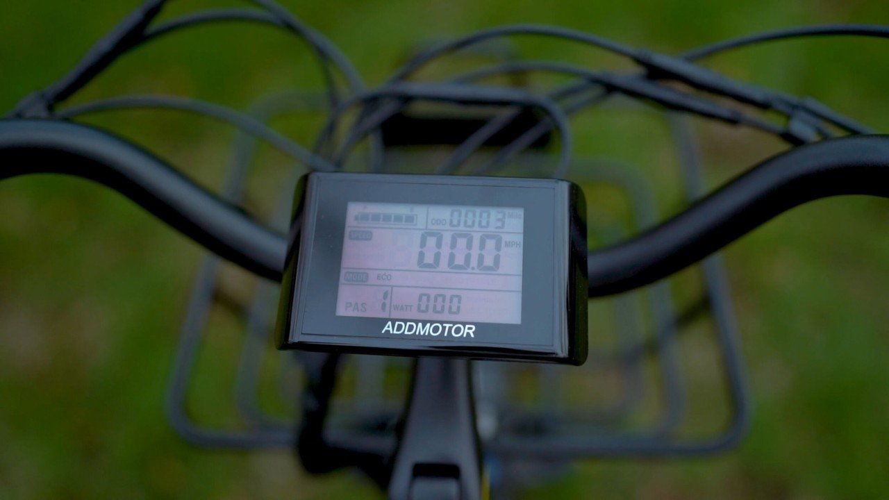 electrified-reviews-addmotor-m340-electric-bike-review-2020-display