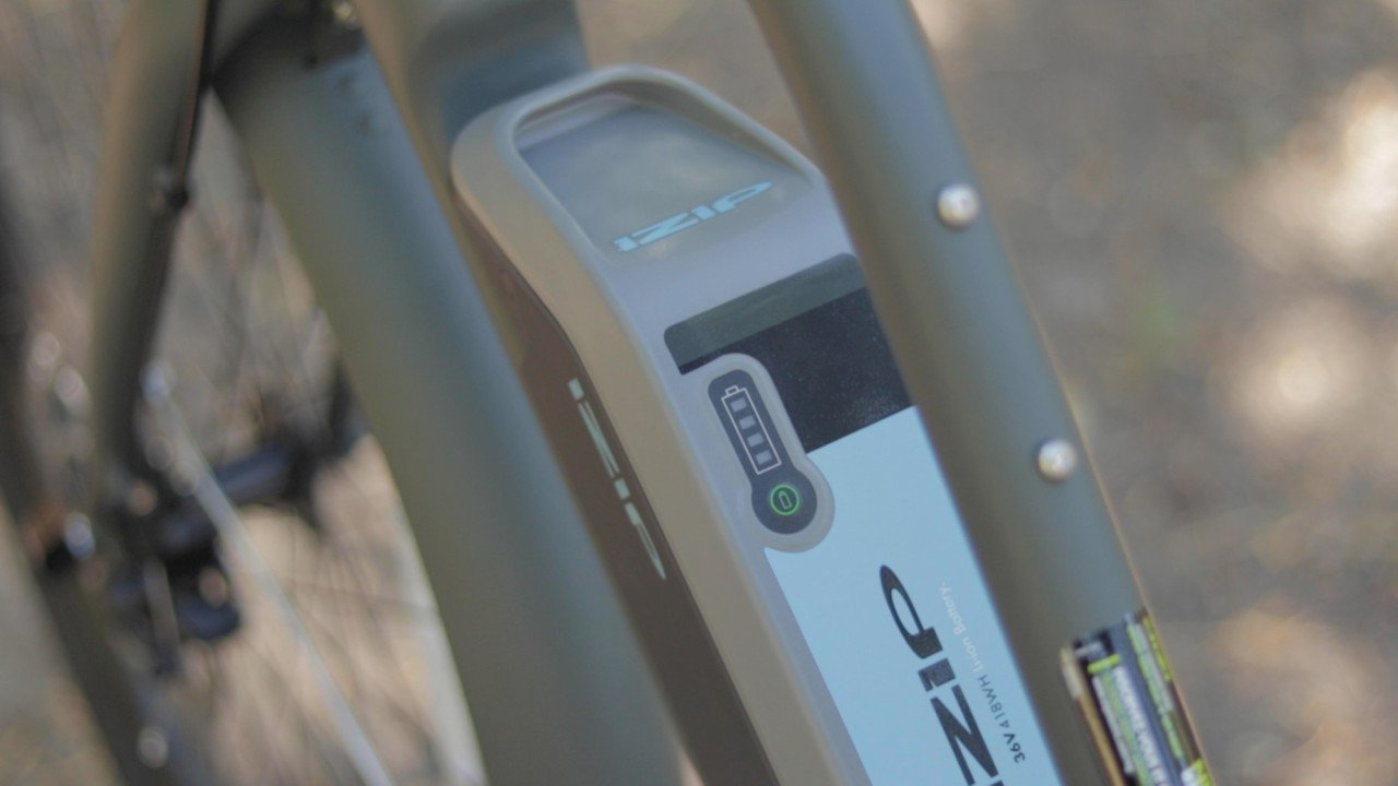 electrified-reviews-izip-simi-electric-bike-review-battery