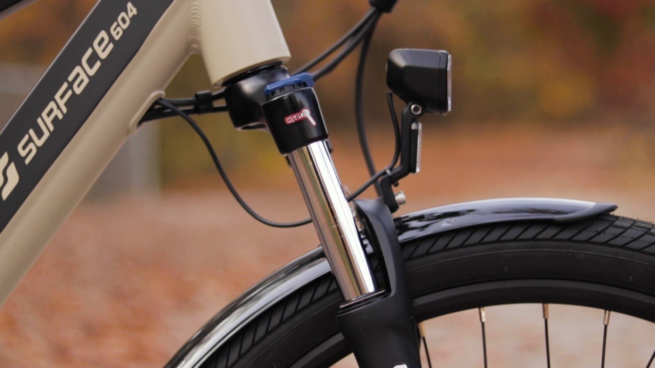 electrified-reviews-surface-604-colt-electric-bike-review-2019-suntour-xct-suspension