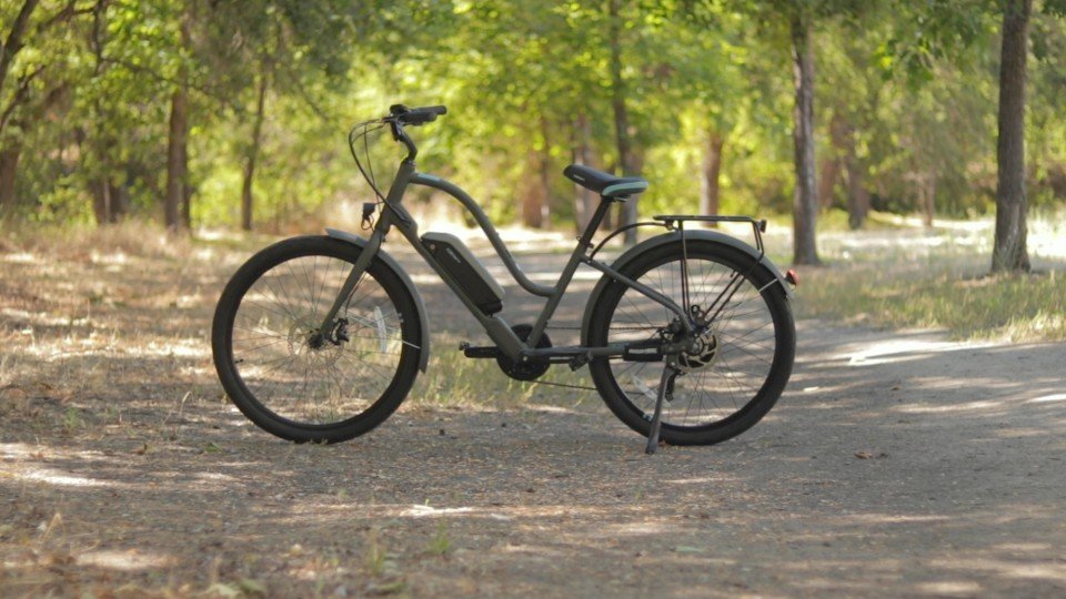 electrified-reviews-izip-simi-electric-bike-review-profile-2