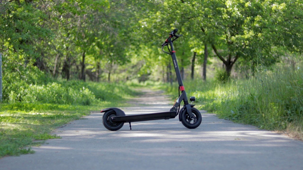 electrified-reviews-green-bike-electric-motion-x3-electric-scooter-review-2020-profile