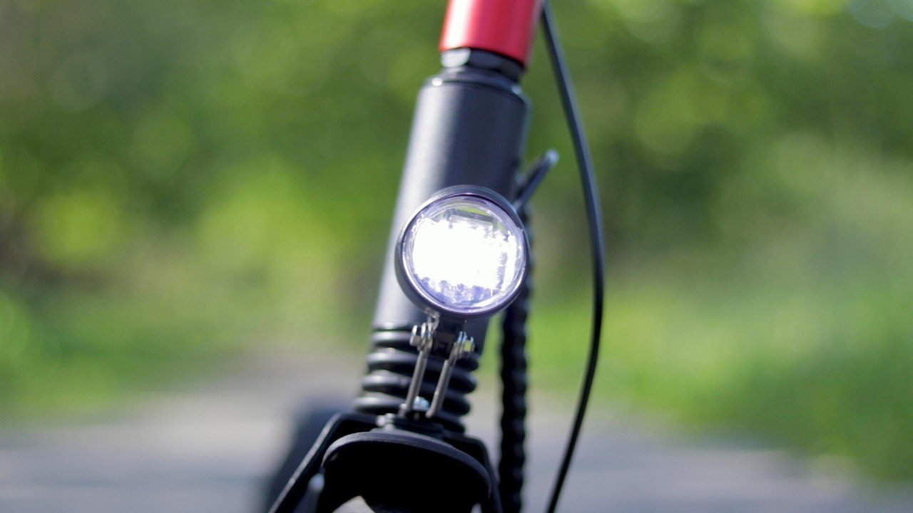 electrified-reviews-green-bike-electric-motion-x3-electric-scooter-review-2020-headlight
