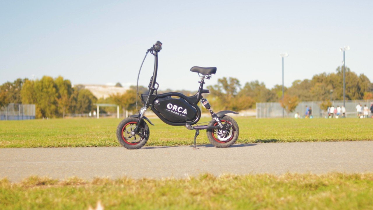 voro-motors-orca-mark-1-electric-scooter-review-2019-profile-main