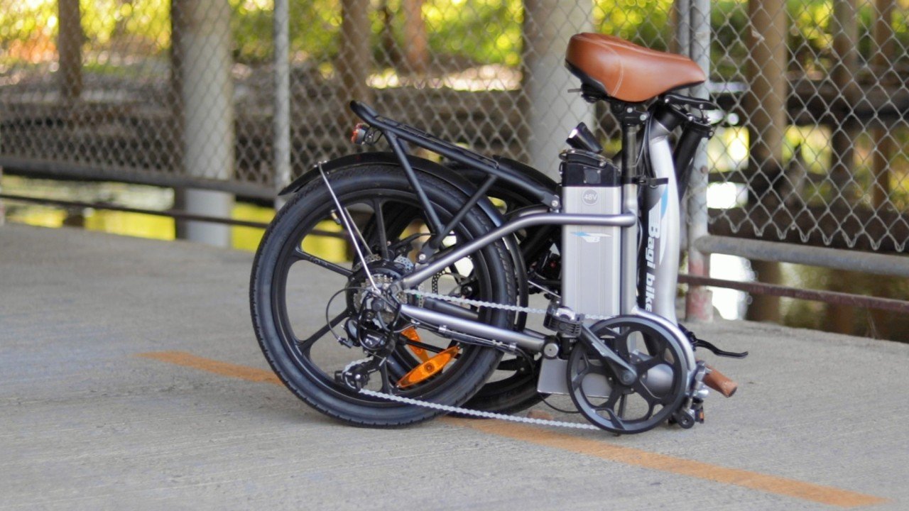electrified-reviews-bagibike-b10-foldign-electric-bike-review-folded
