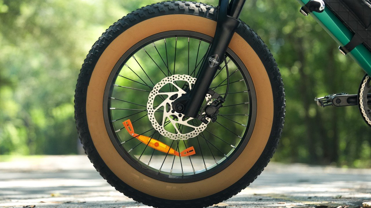michael blast soda bike wheels.jpg