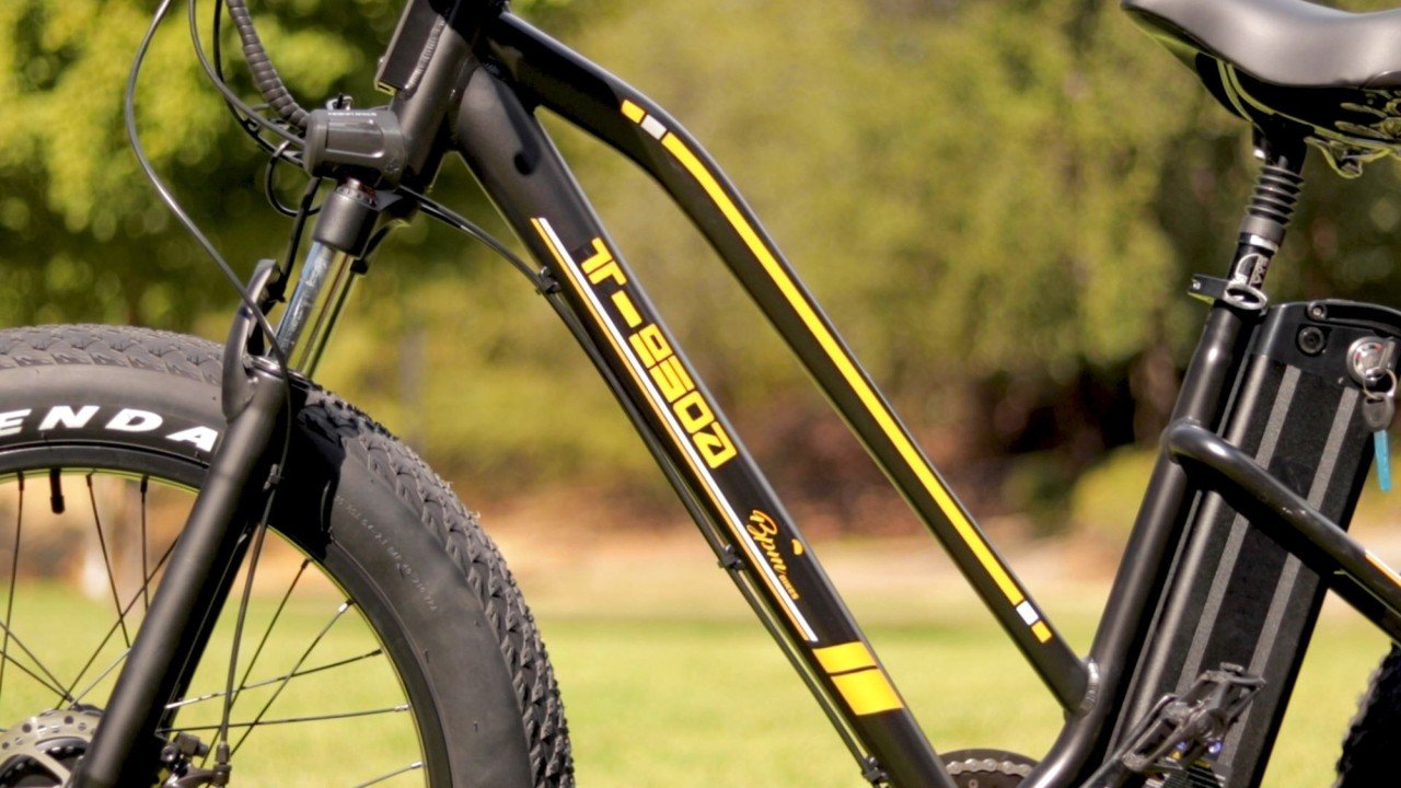 electrified-reviews-bpmimports-f950-electric-bike-review-2020-frame
