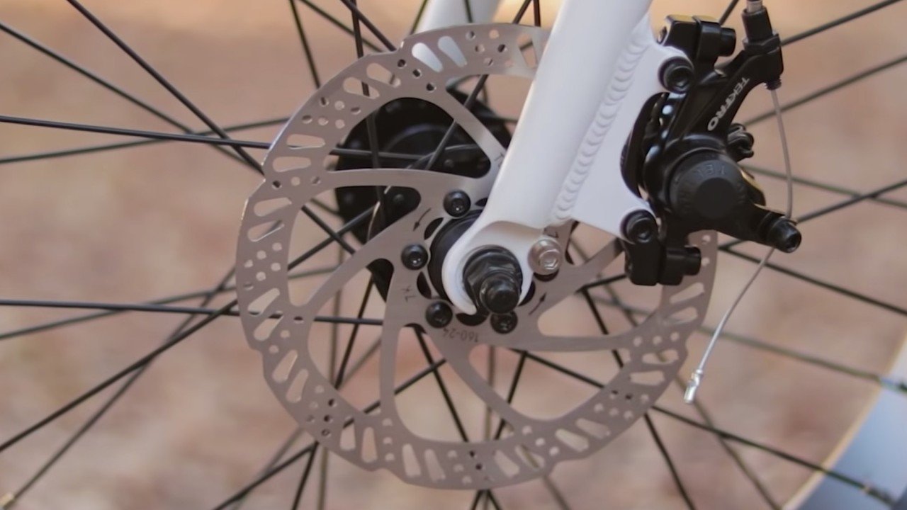 electrified-reviews-eccobike-chamaleon-fat-tire-folding-electric-bike-review-disc-brake