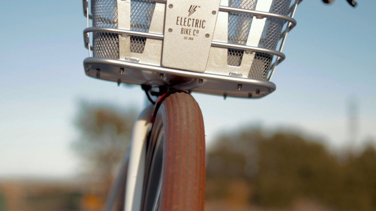 electrified-reviews-electric-bike-company-model-y-electric-biker-review-2019-tire